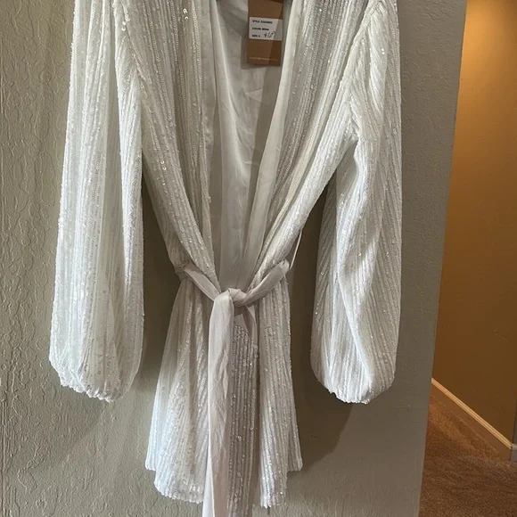 white sequin dress - Picture 5 of 10